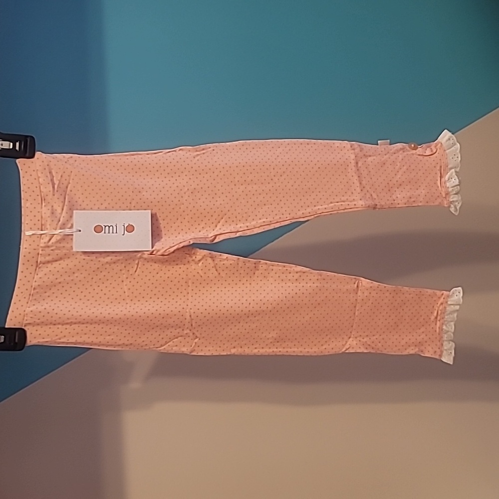 Charming Peach Polka Dot Kids Leggings with Ruffle Trim